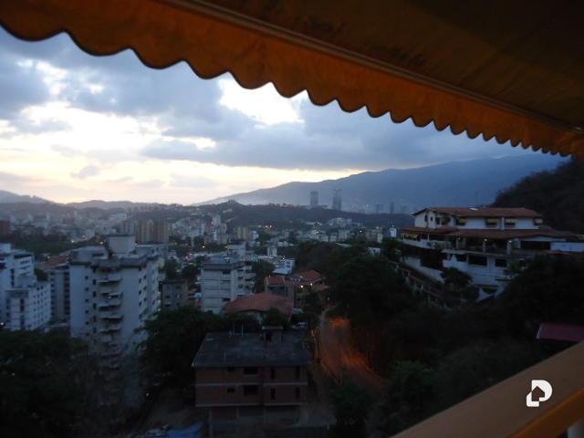 Casa en Colinas de Santa Mónica, Caracas – 14