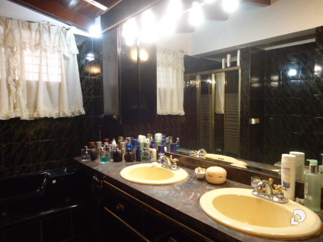 Casa en Colinas de Santa Mónica, Caracas – 24