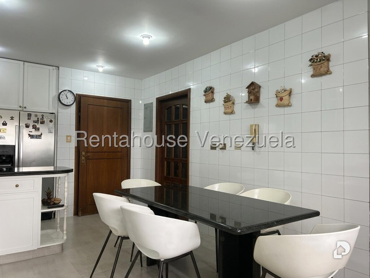 Casa en Colinas de Santa Mónica, Caracas – 9
