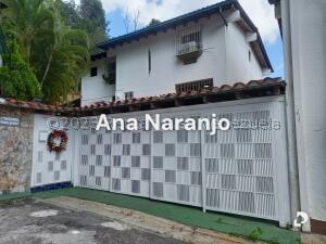 House in Lomas de Prados del Este, Caracas – 1