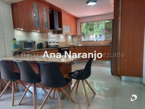 House in Lomas de Prados del Este, Caracas – 6