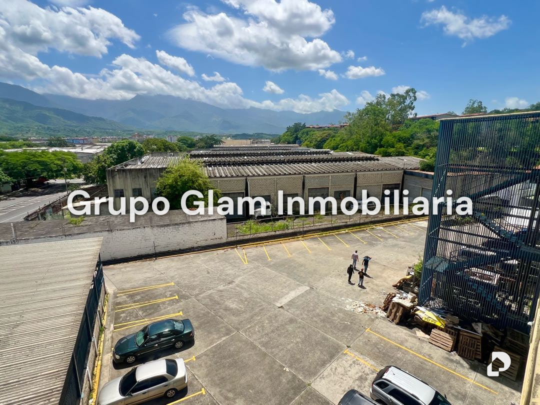 Galpón en Guarenas – 31