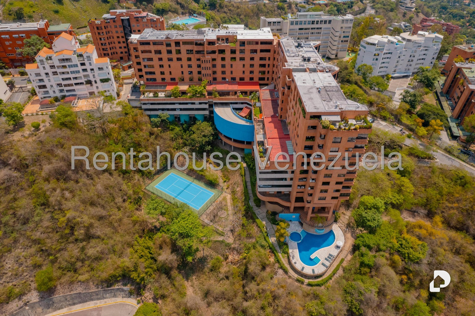 Penthouse en Colinas de Valle Arriba, Caracas – 63