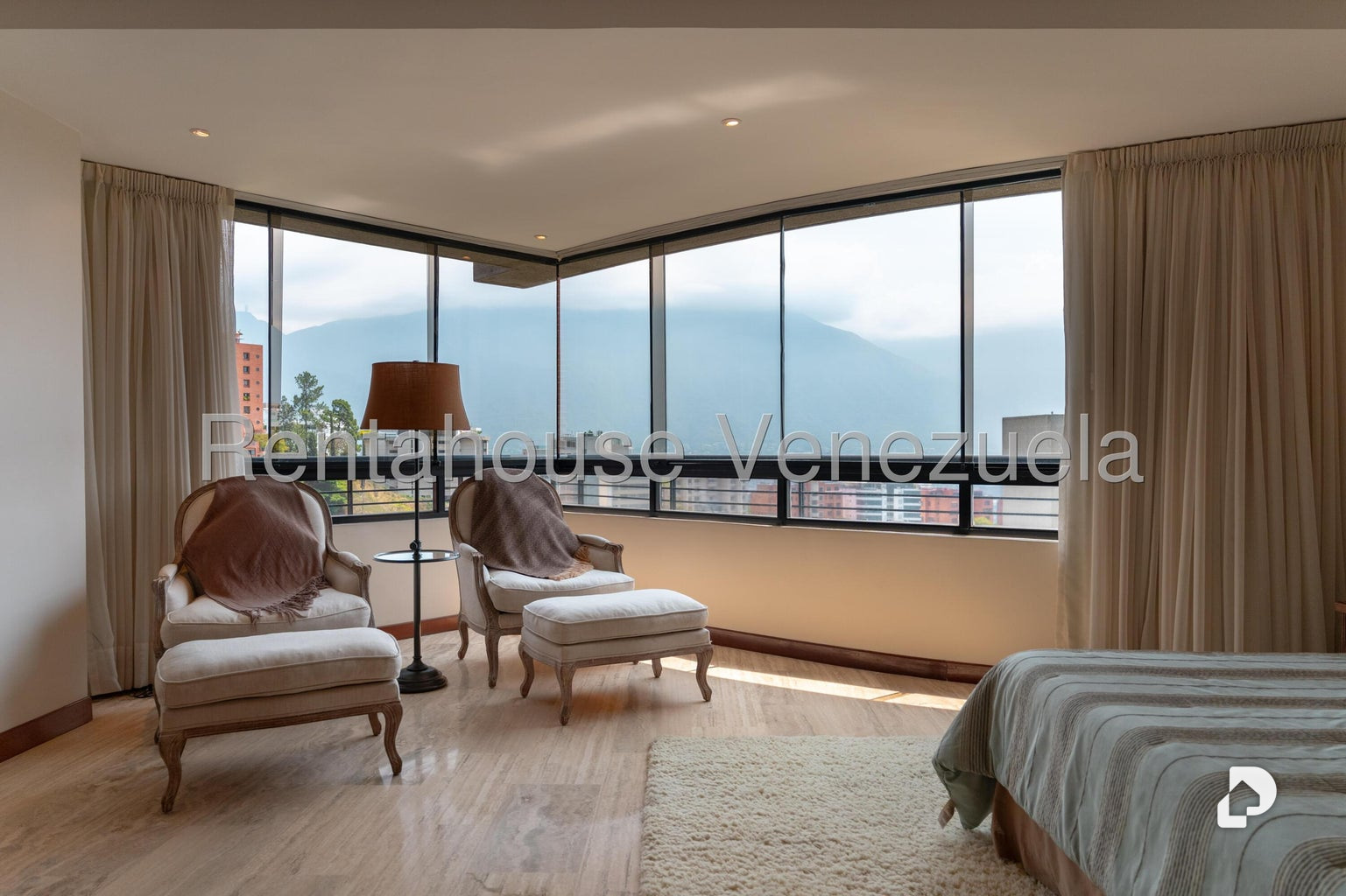 Penthouse en Colinas de Valle Arriba, Caracas – 23