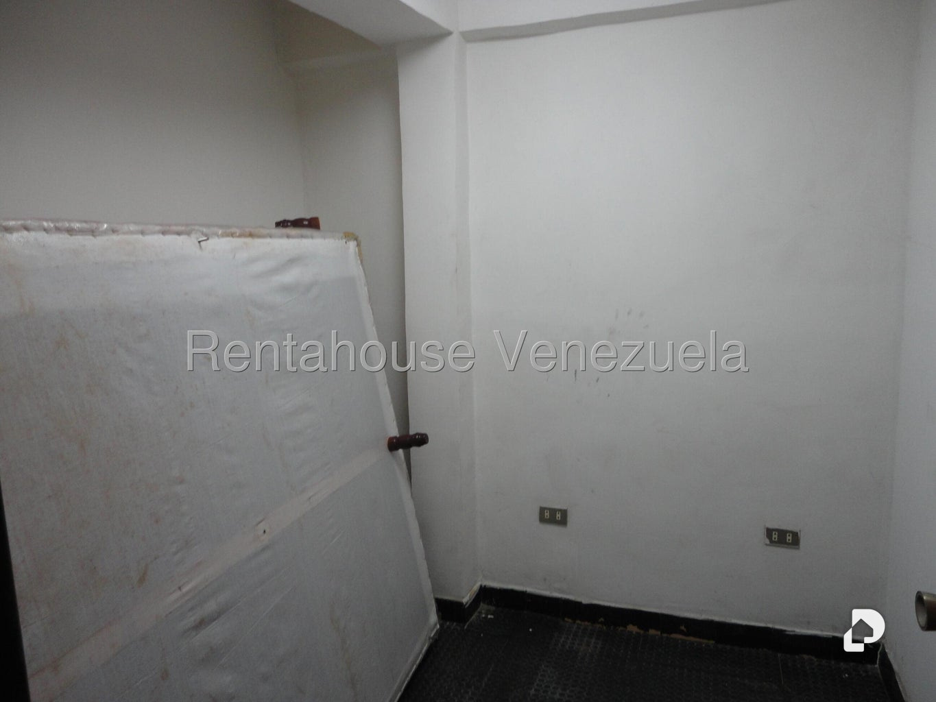 Casa en Catia, Caracas – 21