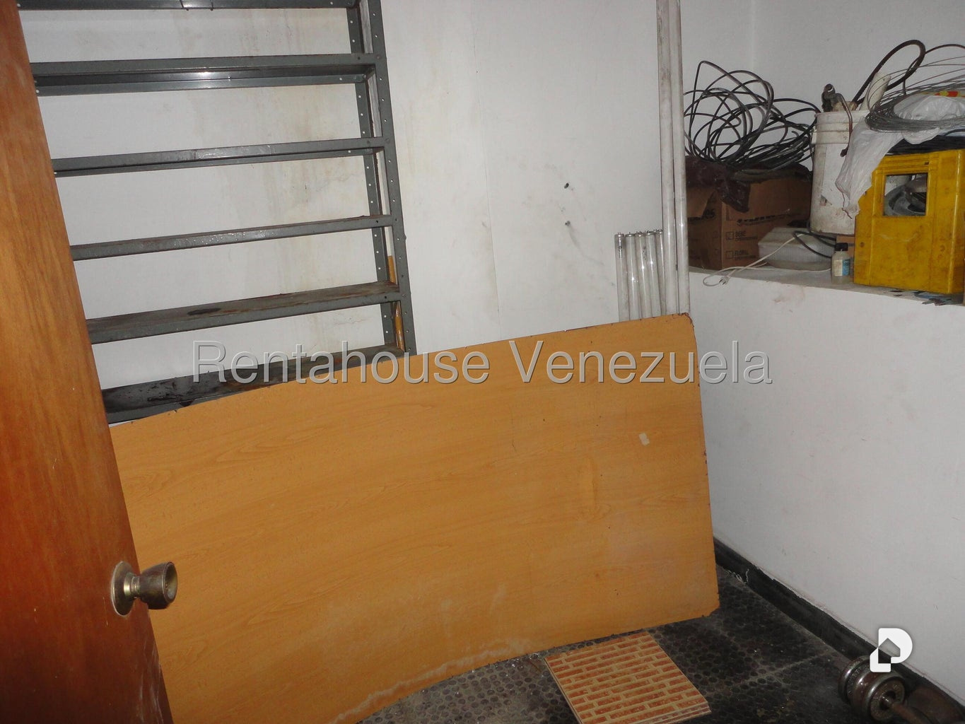Casa en Catia, Caracas – 24