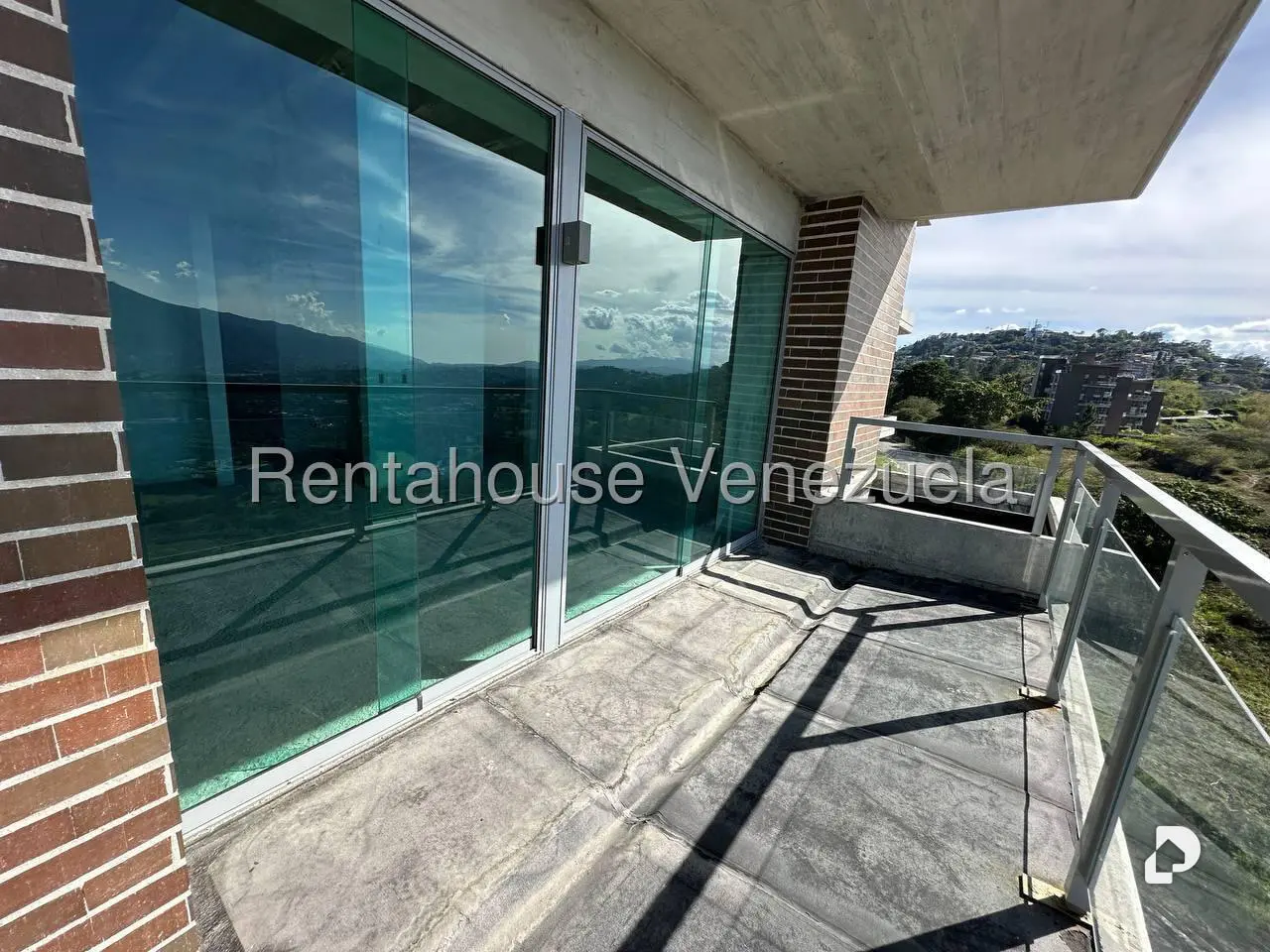 Apartamento en Alto Hatillo, Caracas – 10