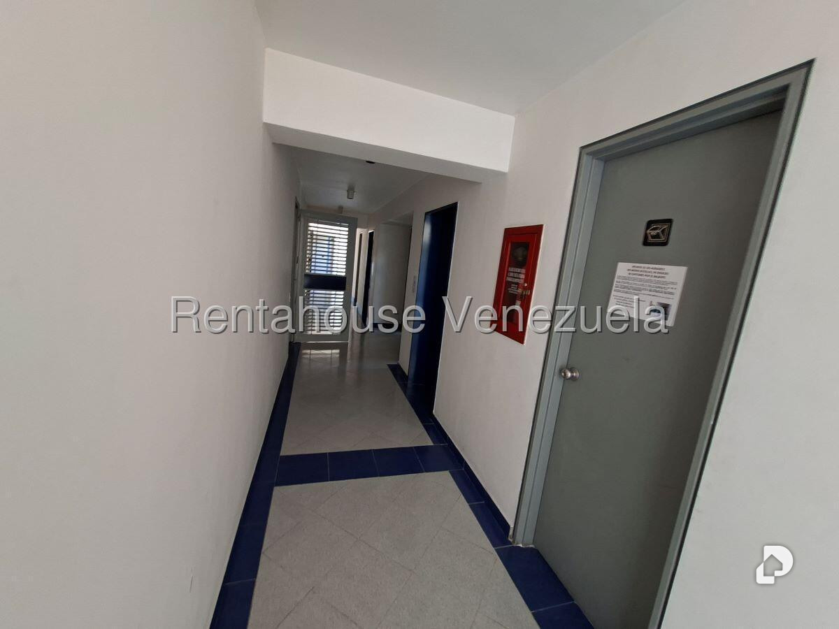 Apartamento en El Rosal, Caracas – 19