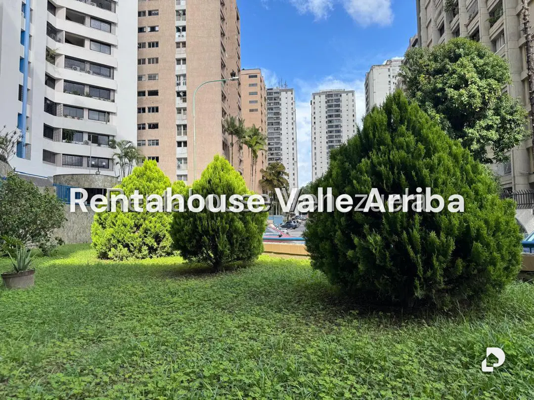 Apartment in El Cigarral, Caracas – 2