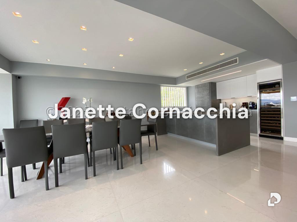 Apartamento en Altamira, Caracas – 8