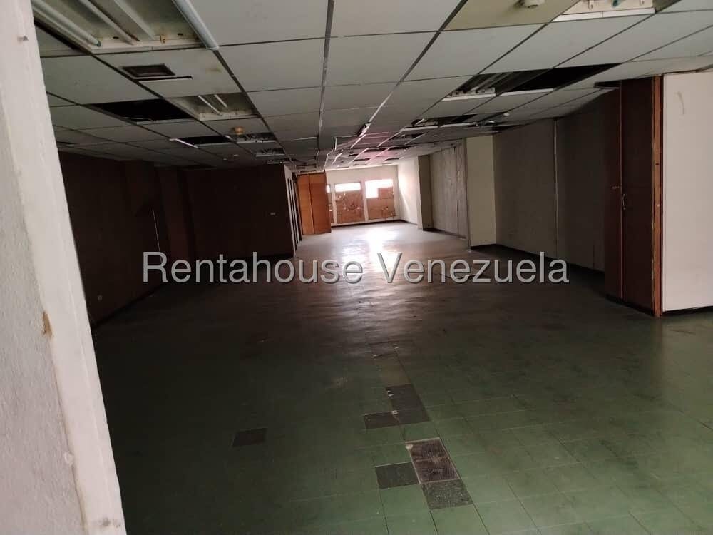 Local comercial en Parroquia La Candelaria, Caracas - 1