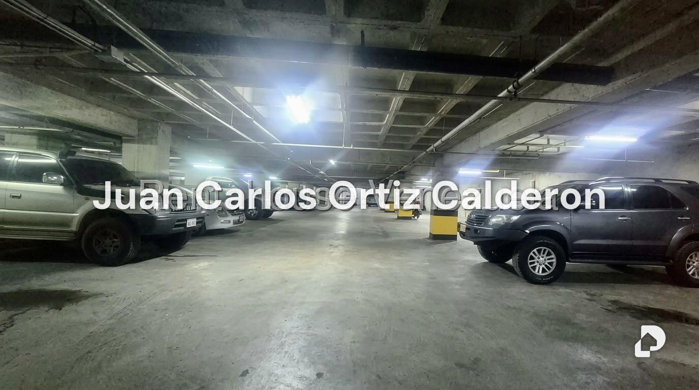 Apartamento en San Bernardino, Caracas – 11