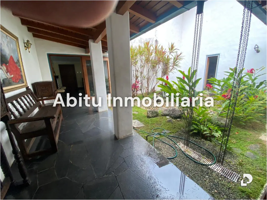 Casa en Valle Arriba, Caracas – 2