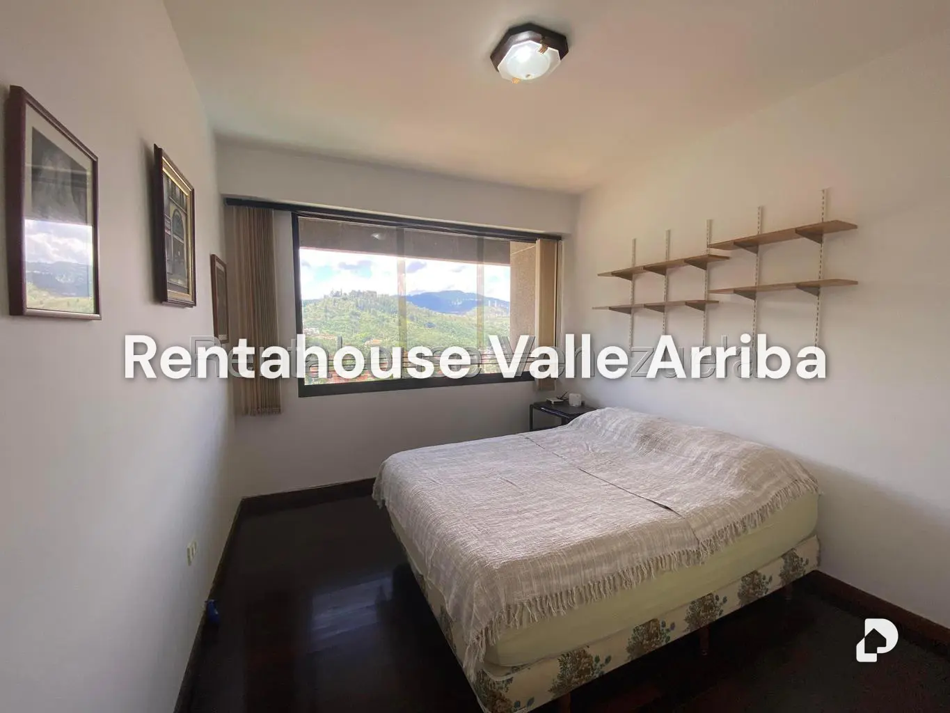 Apartamento en Las Esmeraldas, Caracas