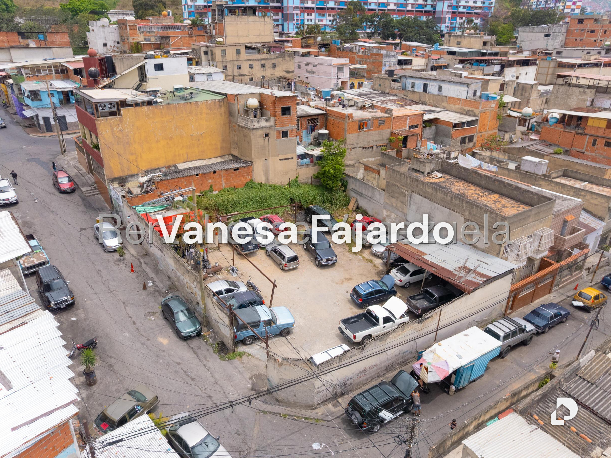 Terreno en Catia, Caracas – 5