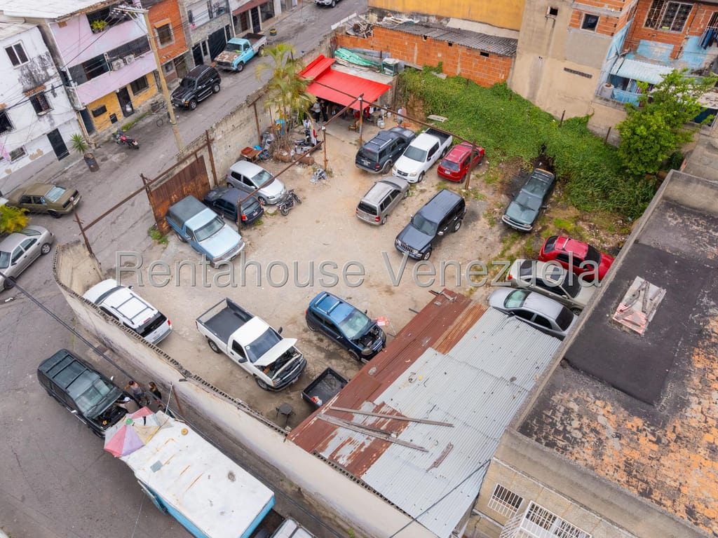 Terreno en Catia, Caracas - 1