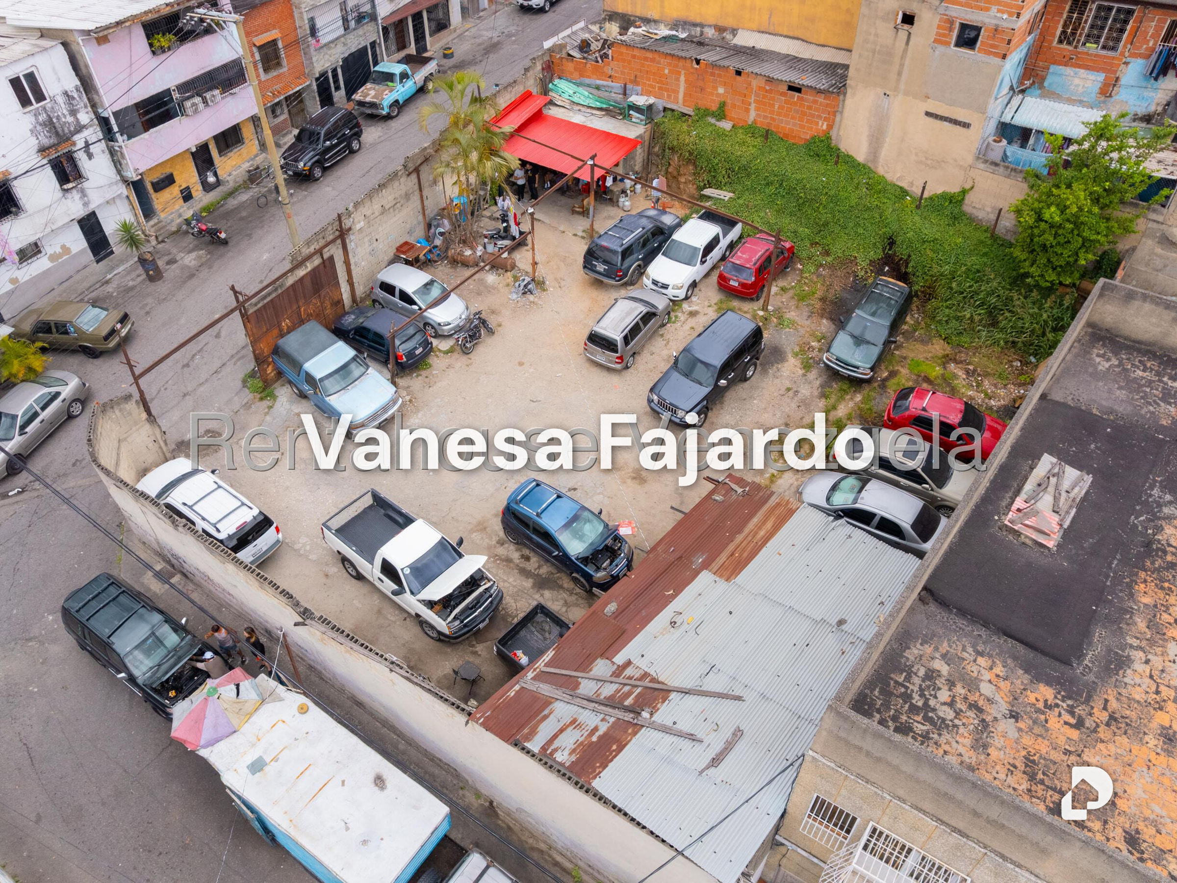 Terreno en Catia, Caracas – 1