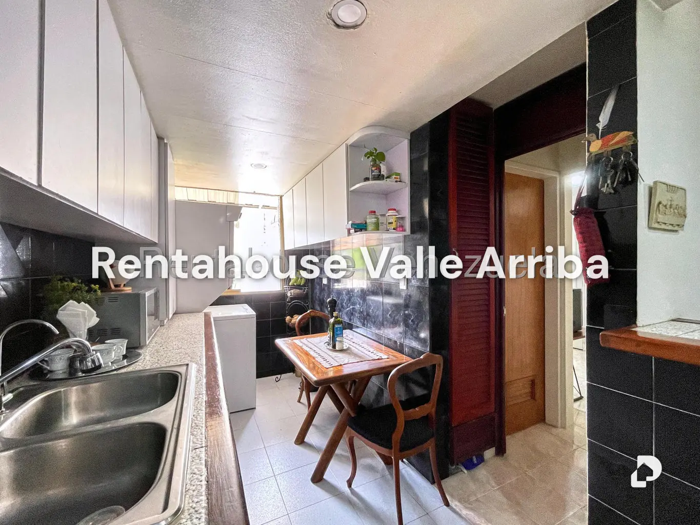 Apartamento en Santa Fe Norte, Caracas – 11