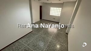 Local comercial en Bello Monte, Caracas – 2