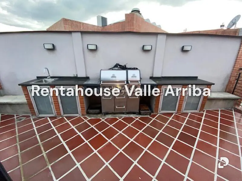 Apartamento en Los Samanes, Caracas – 28