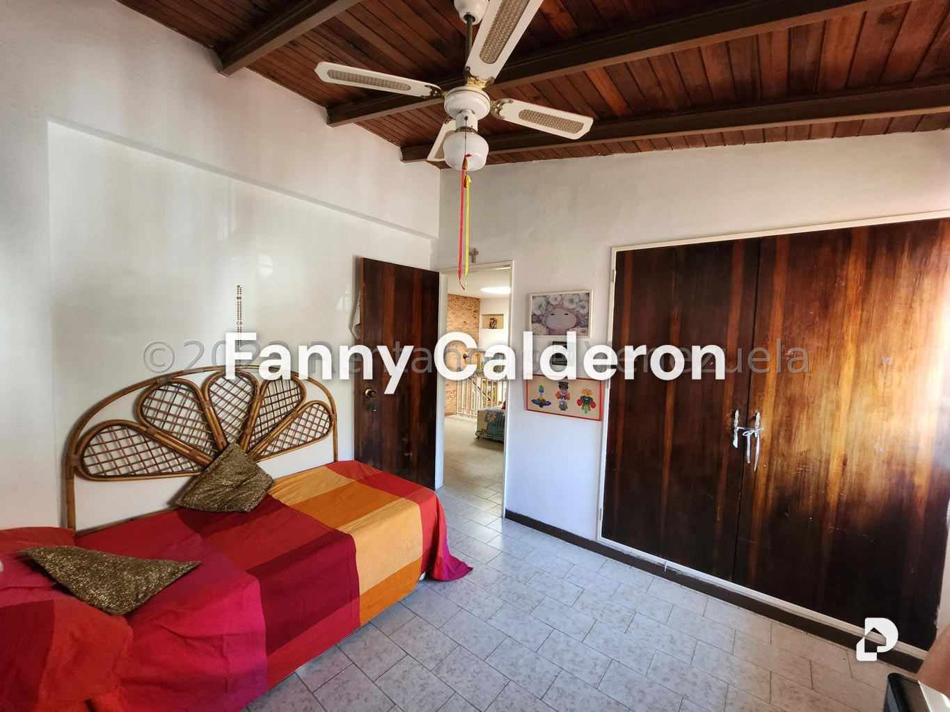 Casa en Colinas de La California, Caracas – 26