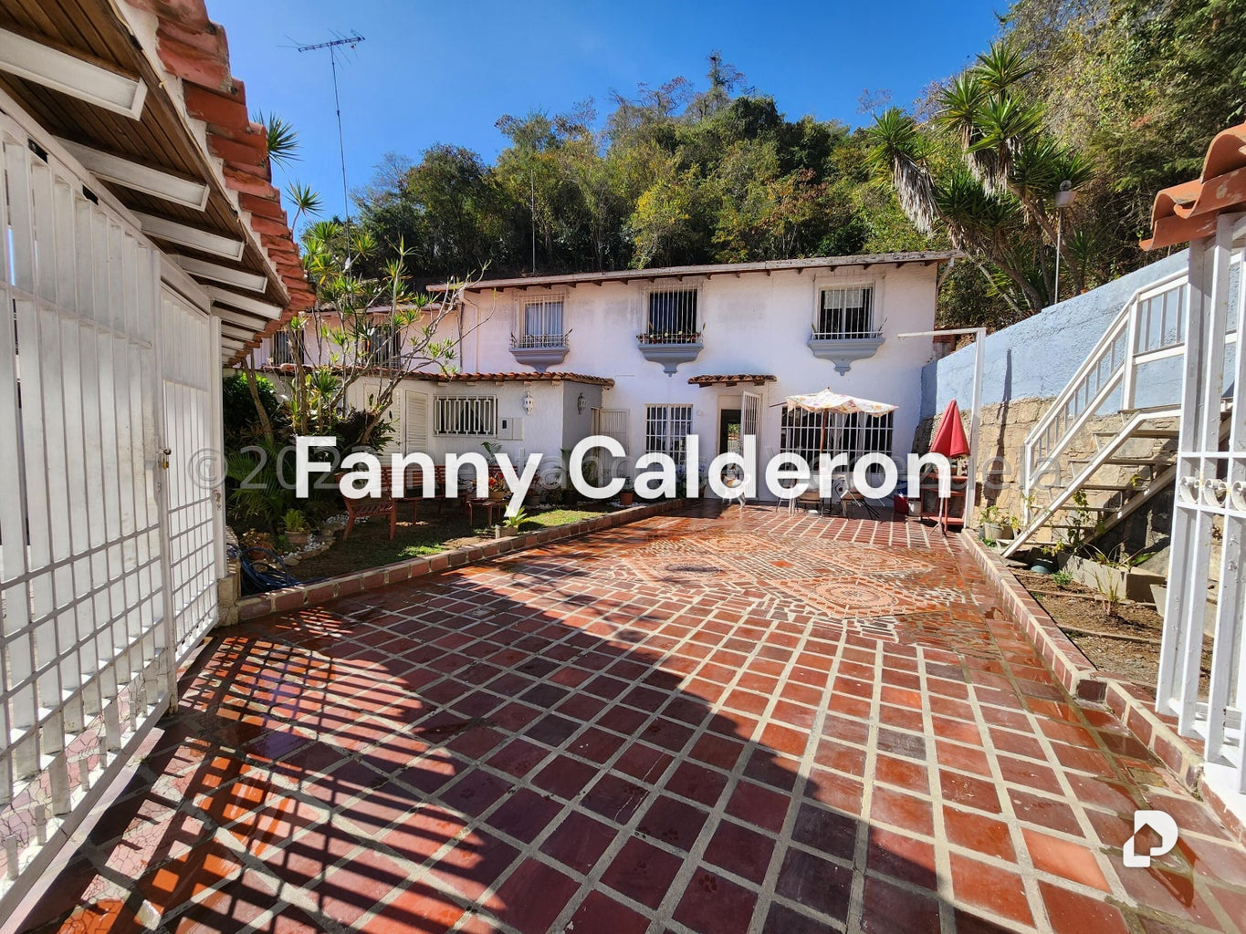 Casa en Colinas de La California, Caracas – 2