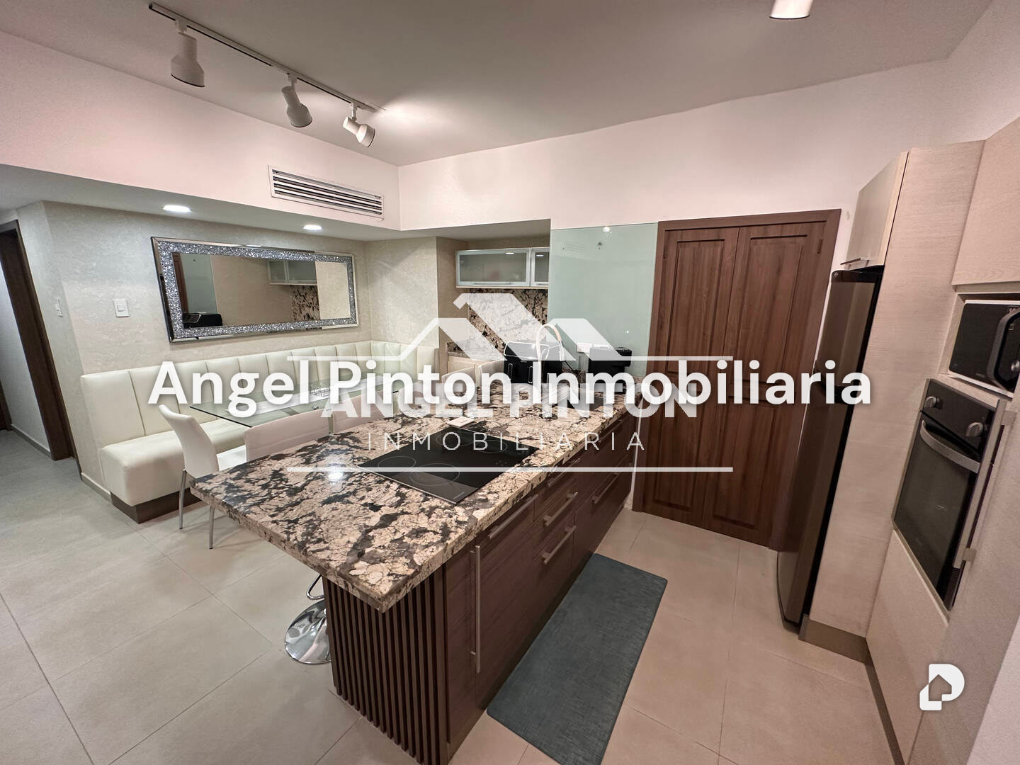 Apartamento en La Lago, Maracaibo – 1