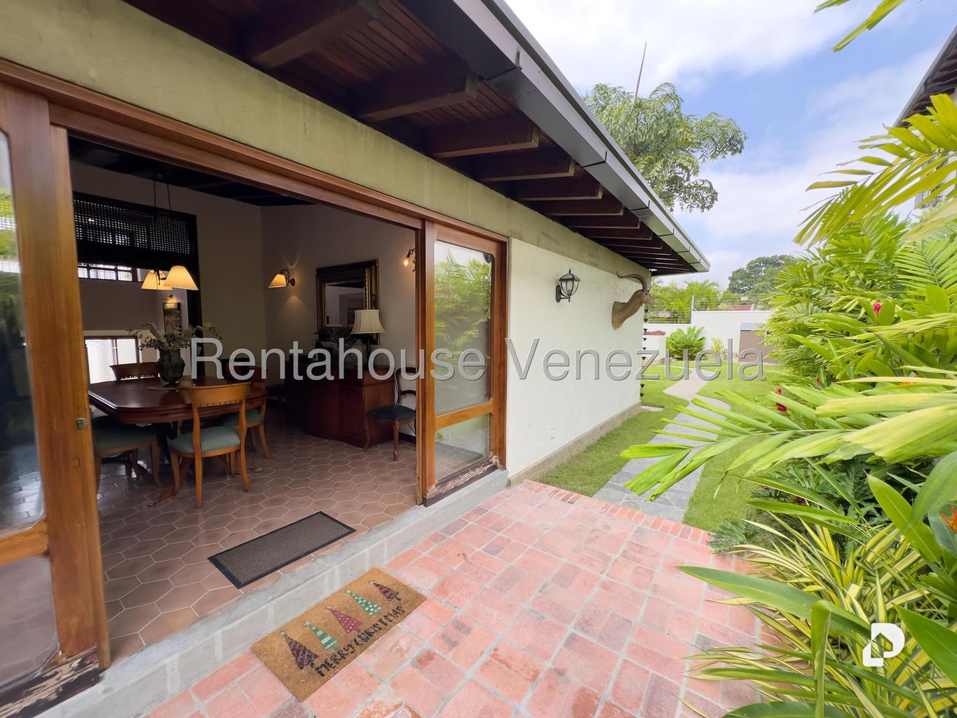House in Los Chorros, Caracas – 14