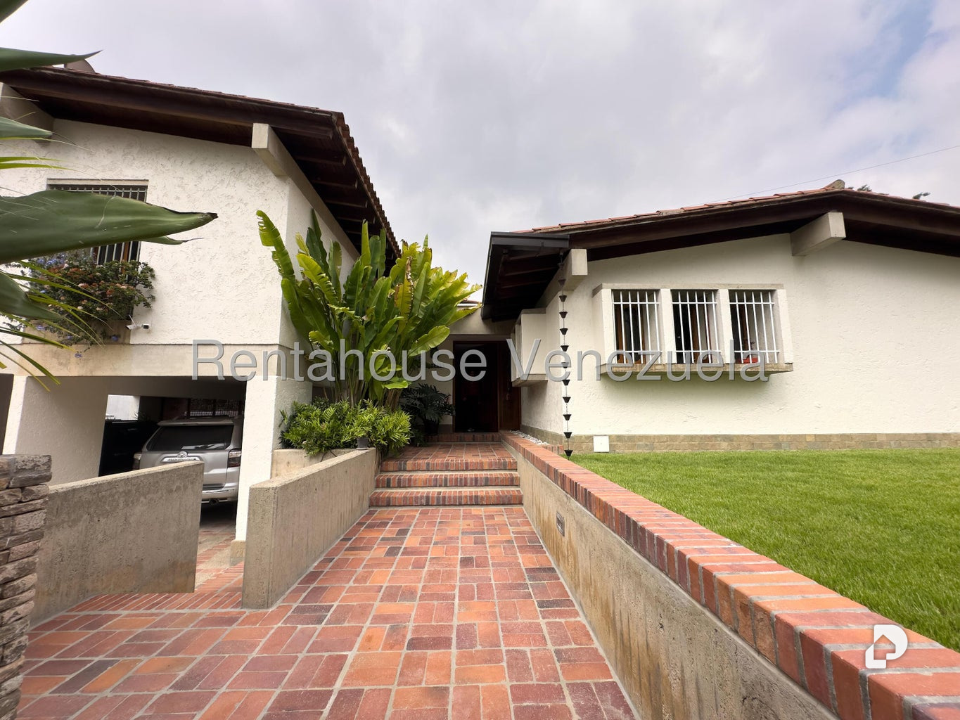 House in Los Chorros, Caracas – 3