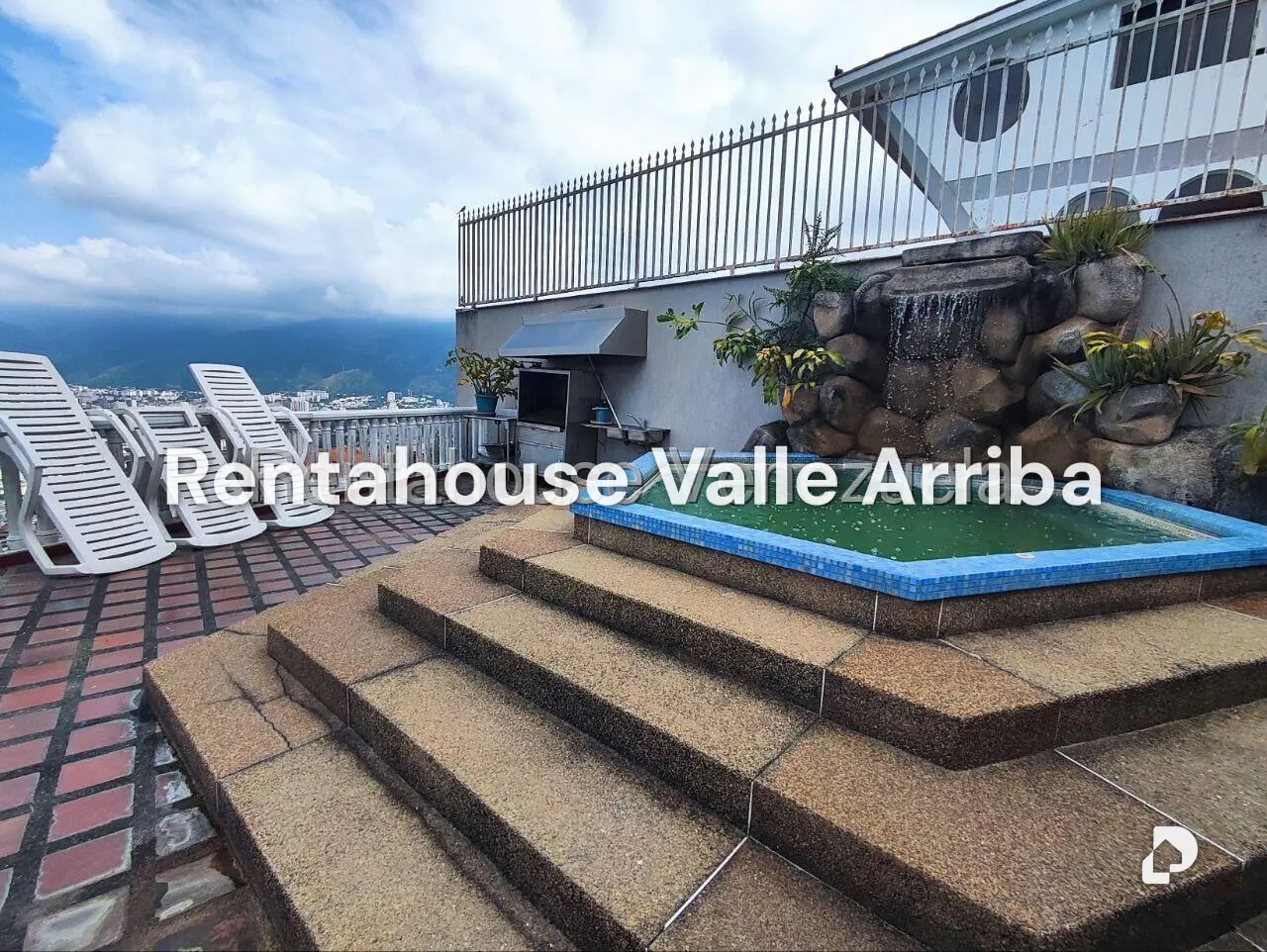 Local comercial en Campo Alegre, Caracas – 18