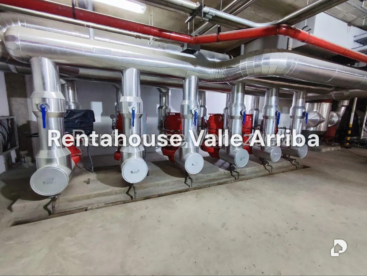 Local comercial en Campo Alegre, Caracas – 24