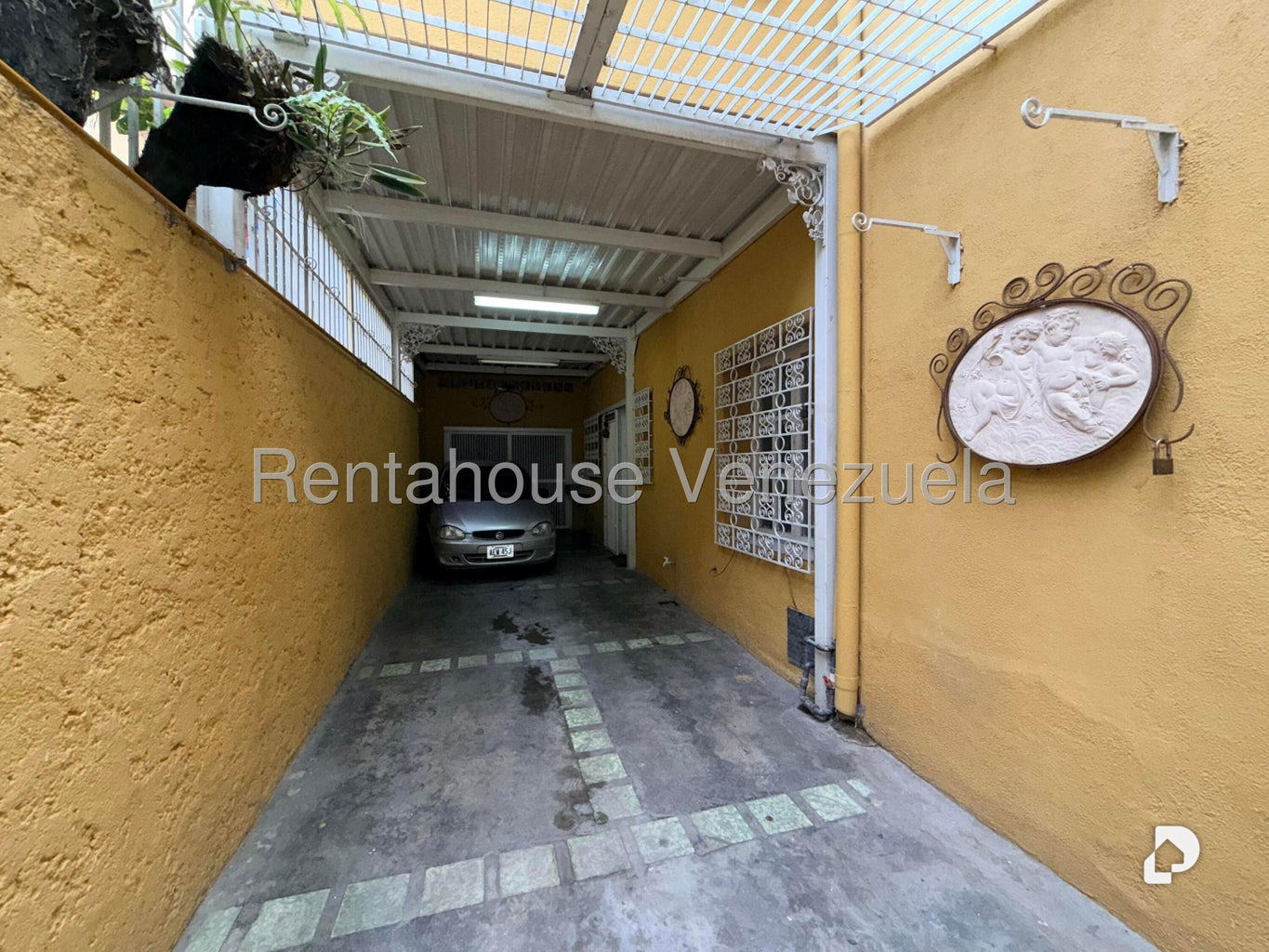 Casa en La Campiña, Caracas – 9