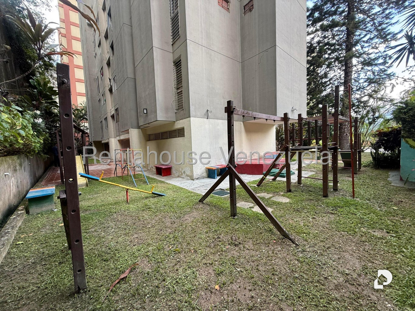 Apartamento en Los Naranjos (del Cafetal), Caracas – 26