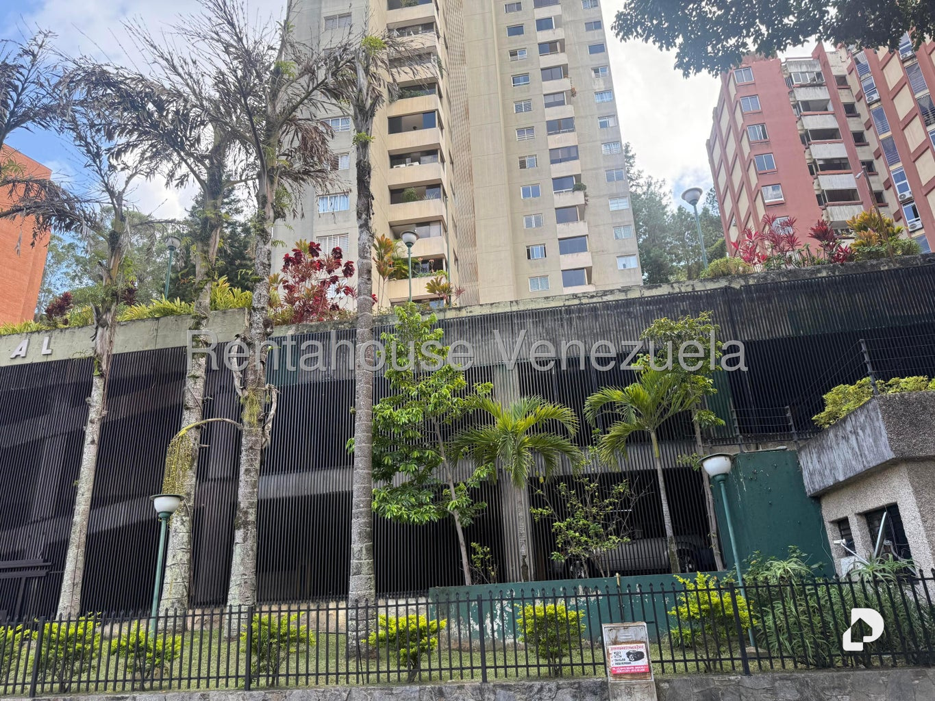 Apartamento en Los Naranjos (del Cafetal), Caracas – 1