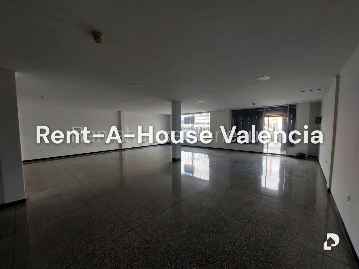 Local comercial en Castillito, Valencia – 4