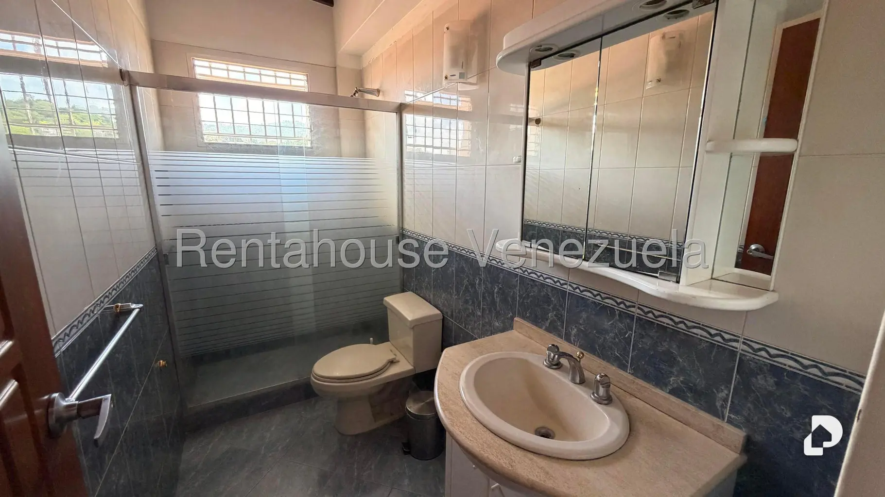 Casa en Macaracuay, Caracas – 12