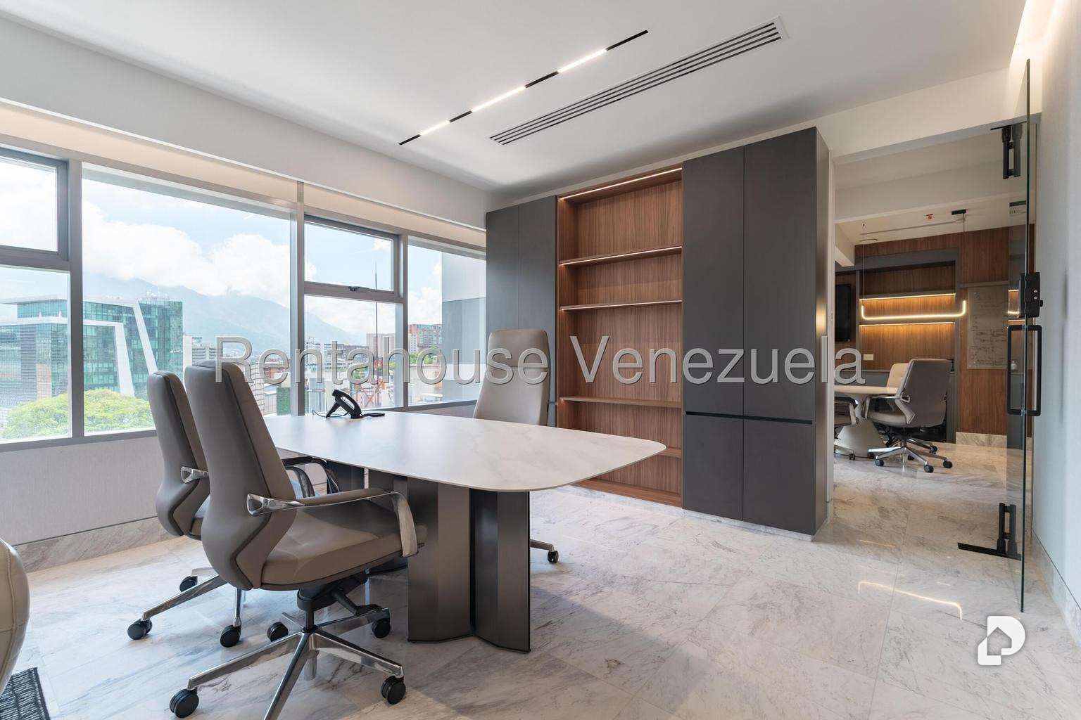 Local comercial en Las Mercedes, Caracas – 11