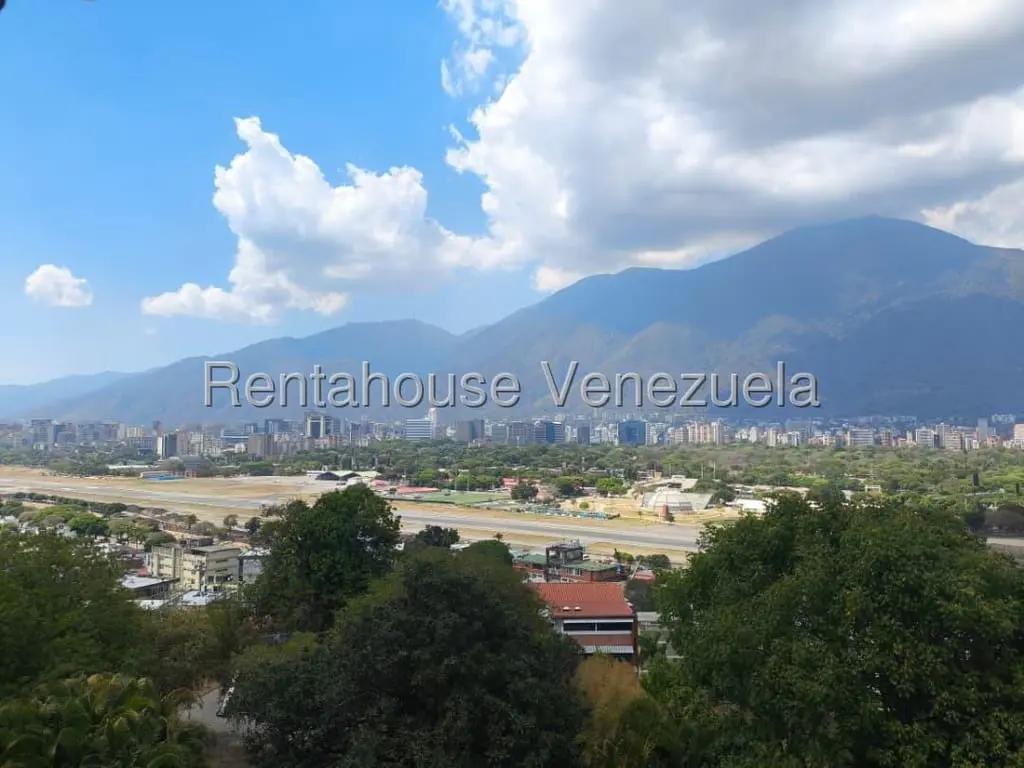 Apartamento en Chuao, Caracas - 1