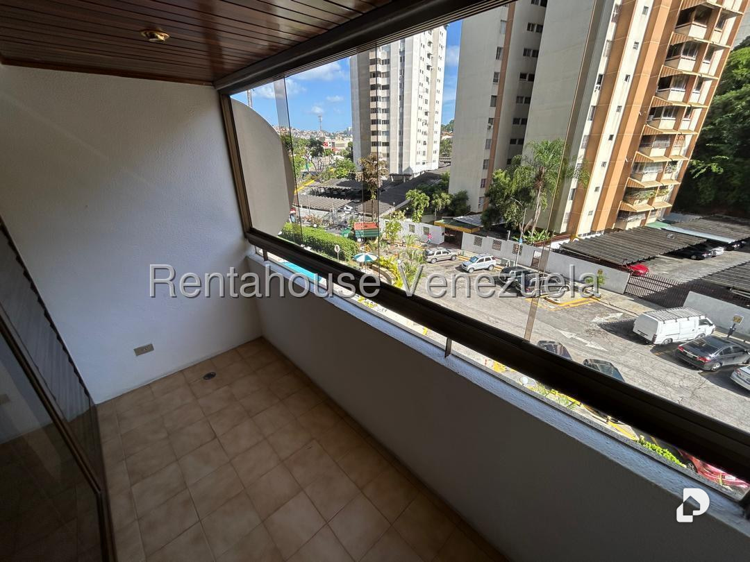 Apartamento en Colinas de La California, Caracas