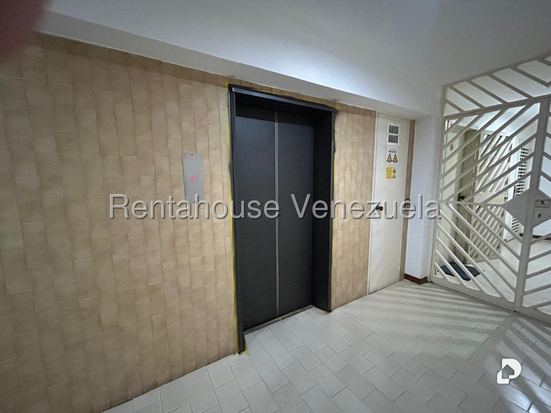 Apartamento en Colinas de La California, Caracas