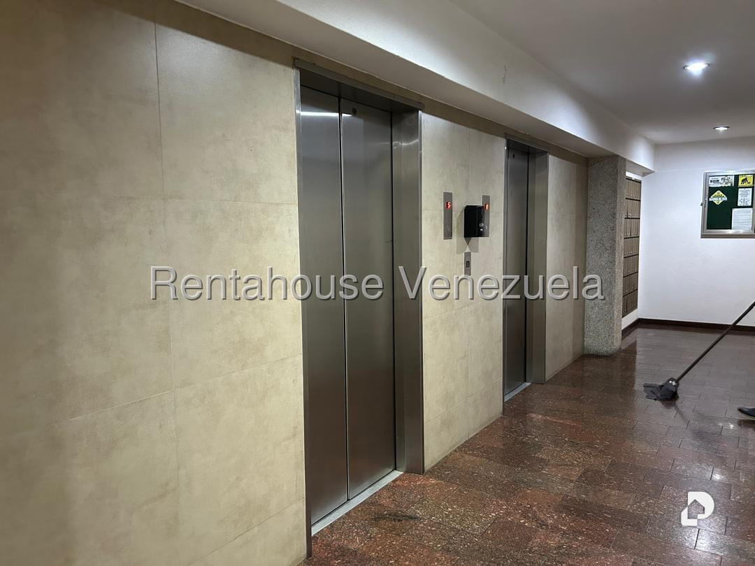 Apartamento en Colinas de La California, Caracas