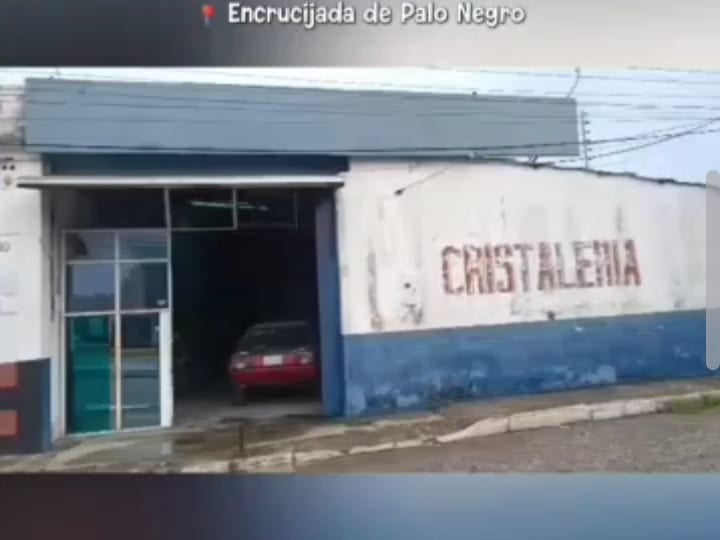 Local comercial en Palo Negro, la encrucijada, Palo Negro