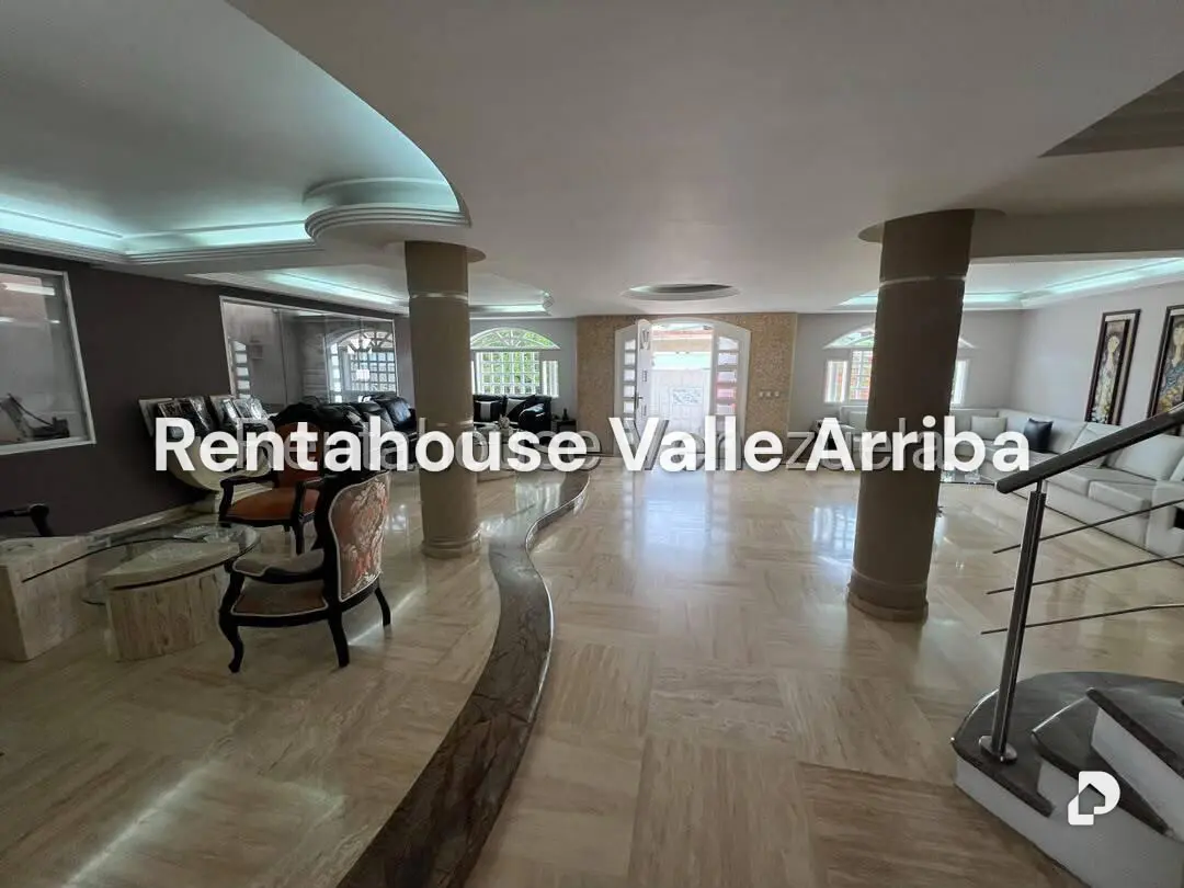 Casa en Colinas de Vista Alegre, Caracas – 13