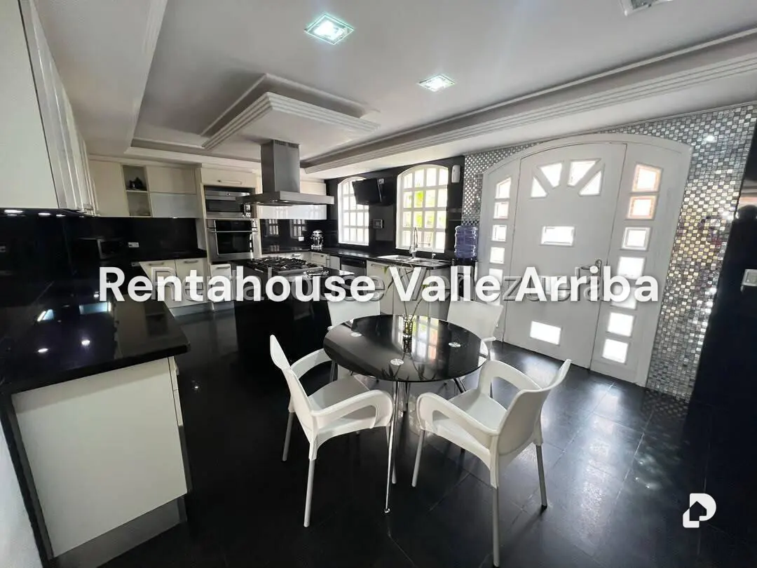 Casa en Colinas de Vista Alegre, Caracas – 16