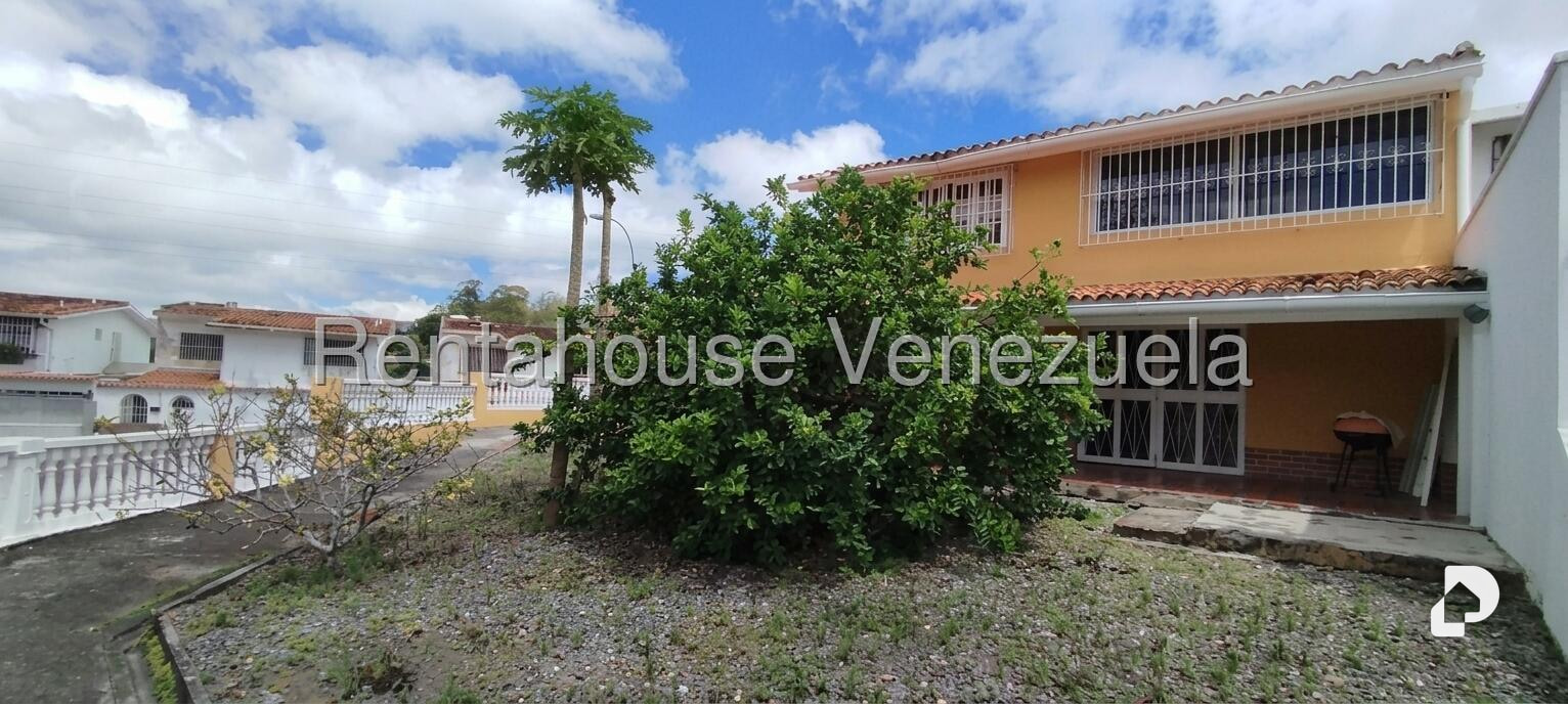 Casa en La Arboleda, San Antonio de Los Altos