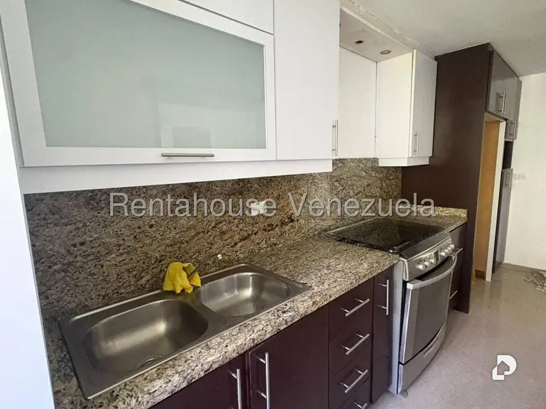 Apartamento en Colinas de La Tahona, Caracas – 3