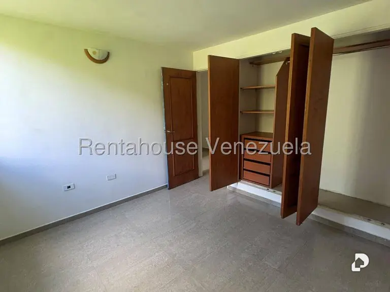 Apartamento en Colinas de La Tahona, Caracas – 6