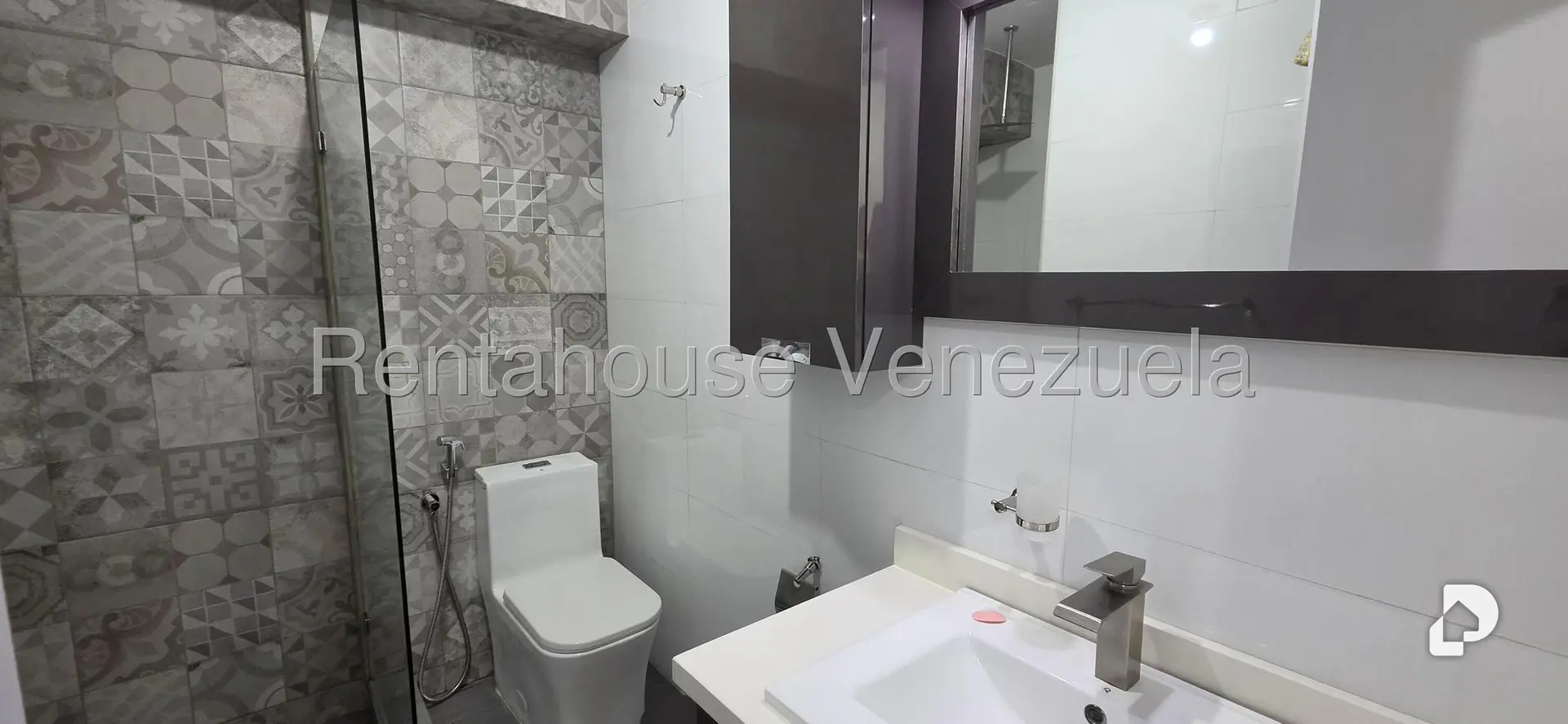 Apartment in Santa Rosa de Lima, Caracas – 23