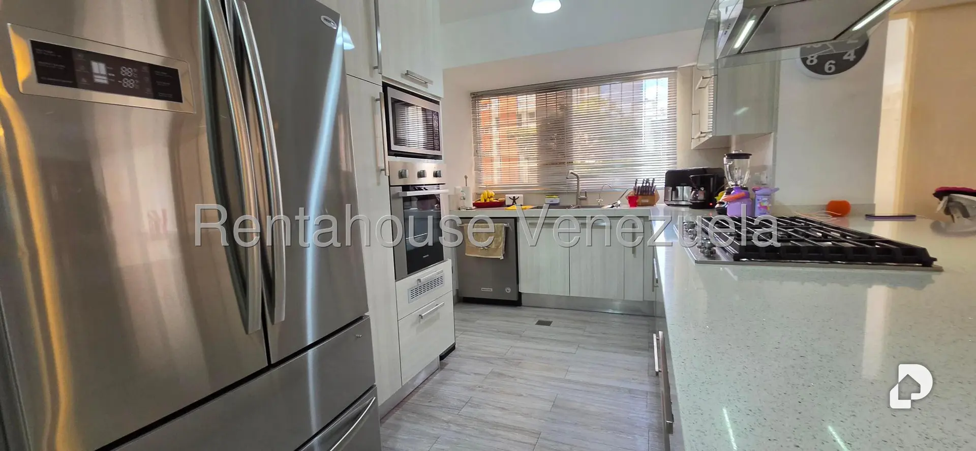 Apartment in Santa Rosa de Lima, Caracas – 6