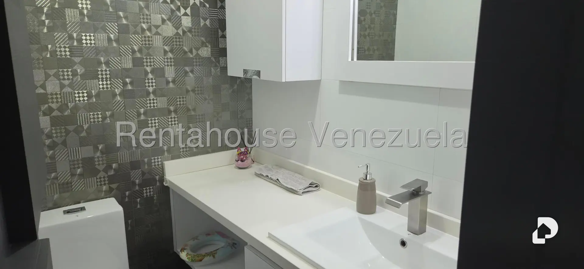 Apartment in Santa Rosa de Lima, Caracas – 13